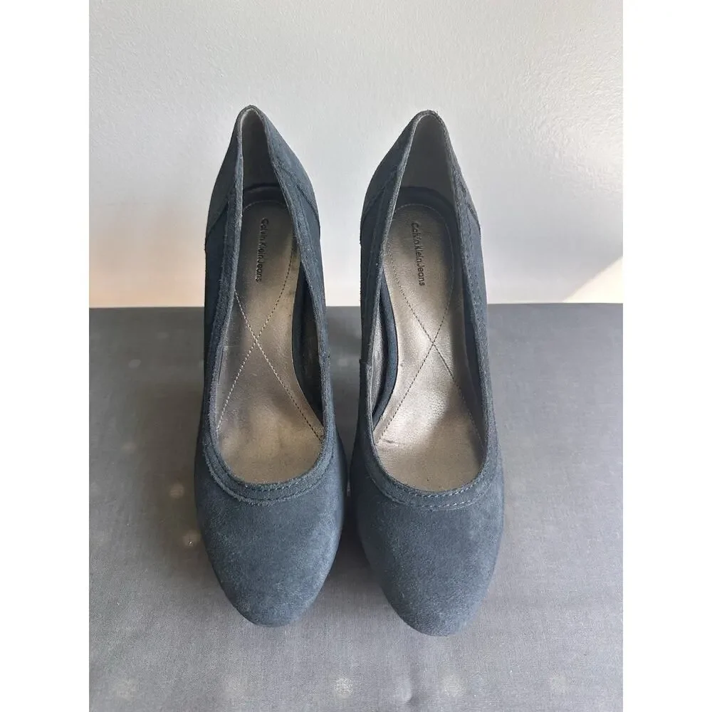 Vintage Calvin Klein Size 8 Blue Suede Heels Platform Toe Slip On Stiletto